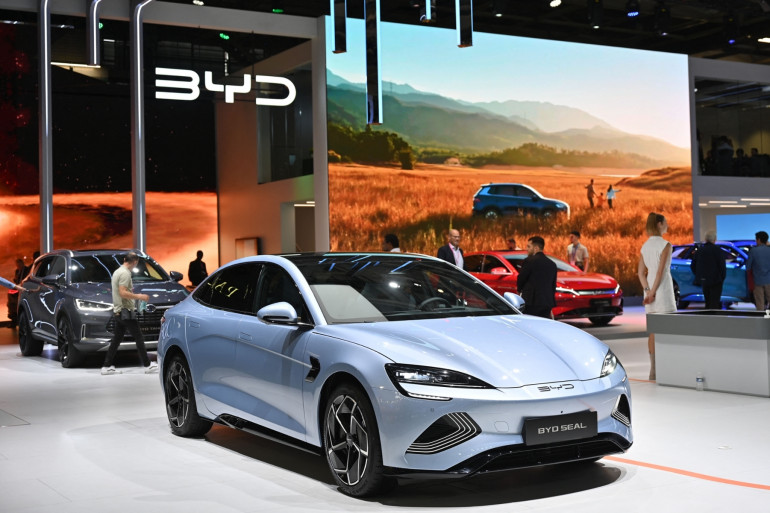 Les constructeurs chinois en tête des ventes automobiles mondiales en 2025